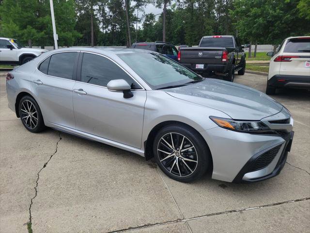Certified 2023 Toyota Camry SE FWD image 10