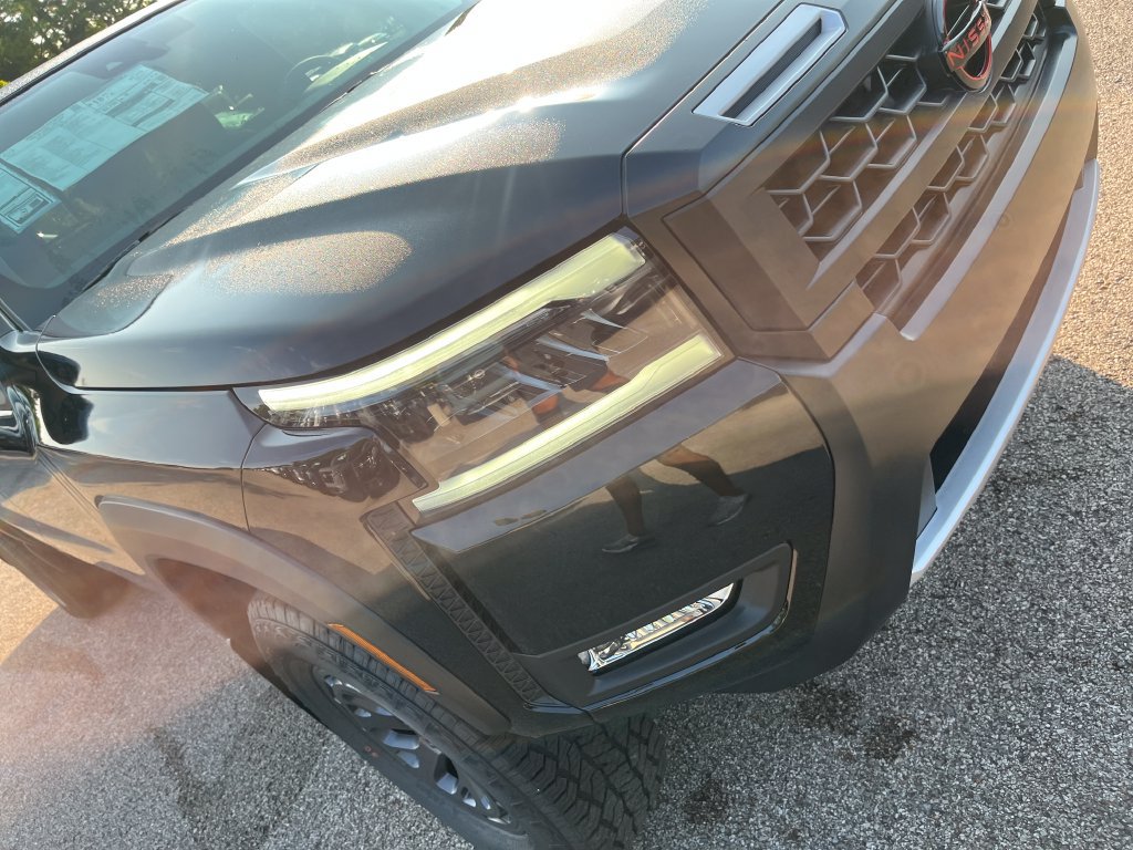 New 2026 Nissan Frontier PRO-4X w/ Tow Package AWD/4WD image 37