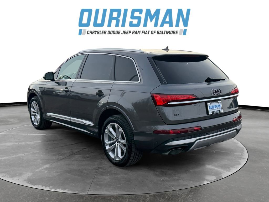Used 2025 Audi Q7 3.0T Premium Plus image 4
