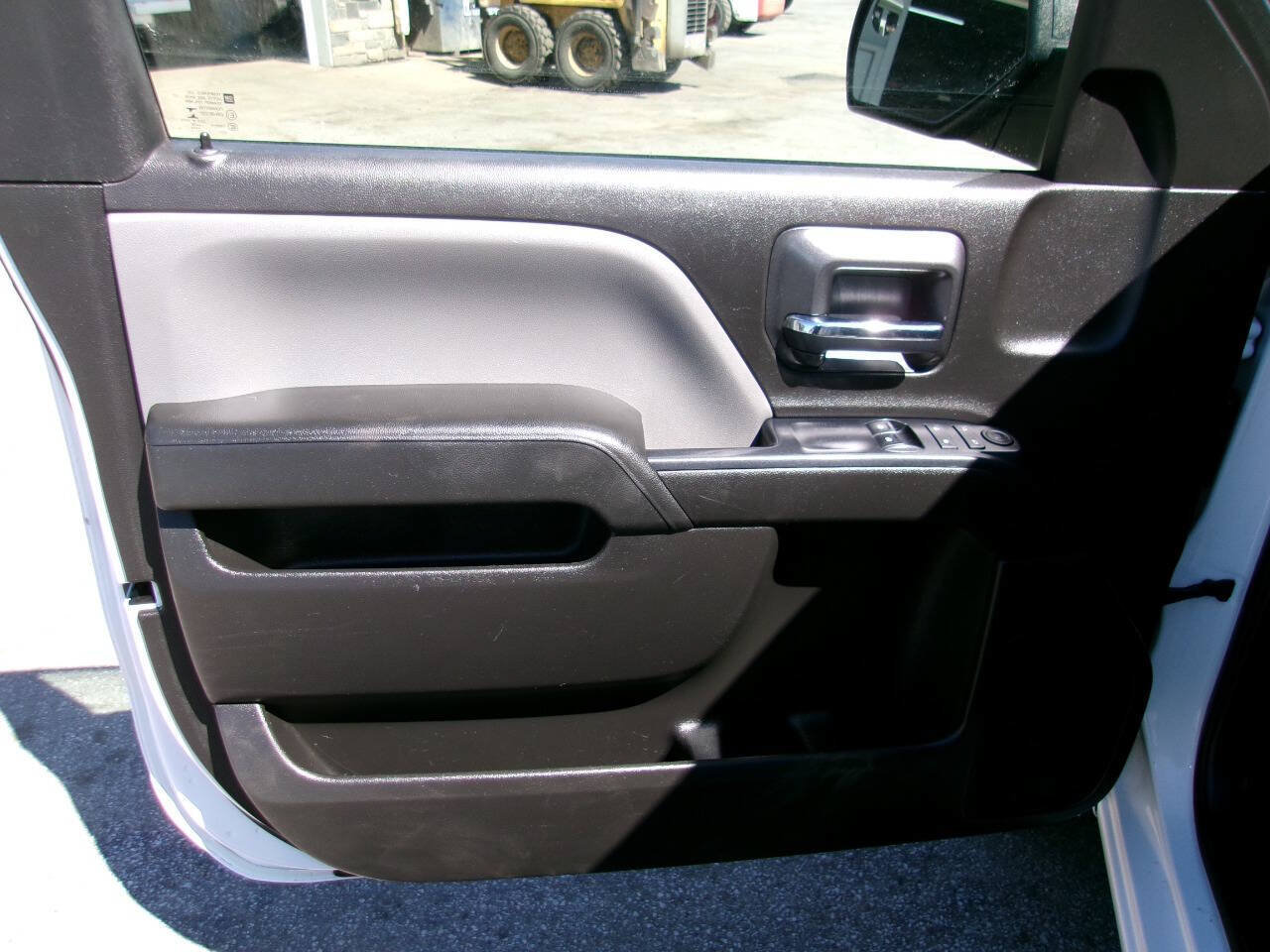 Used 2018 GMC Sierra 1500 4x4 Regular Cab w/ Sierra Convenience Package image 13