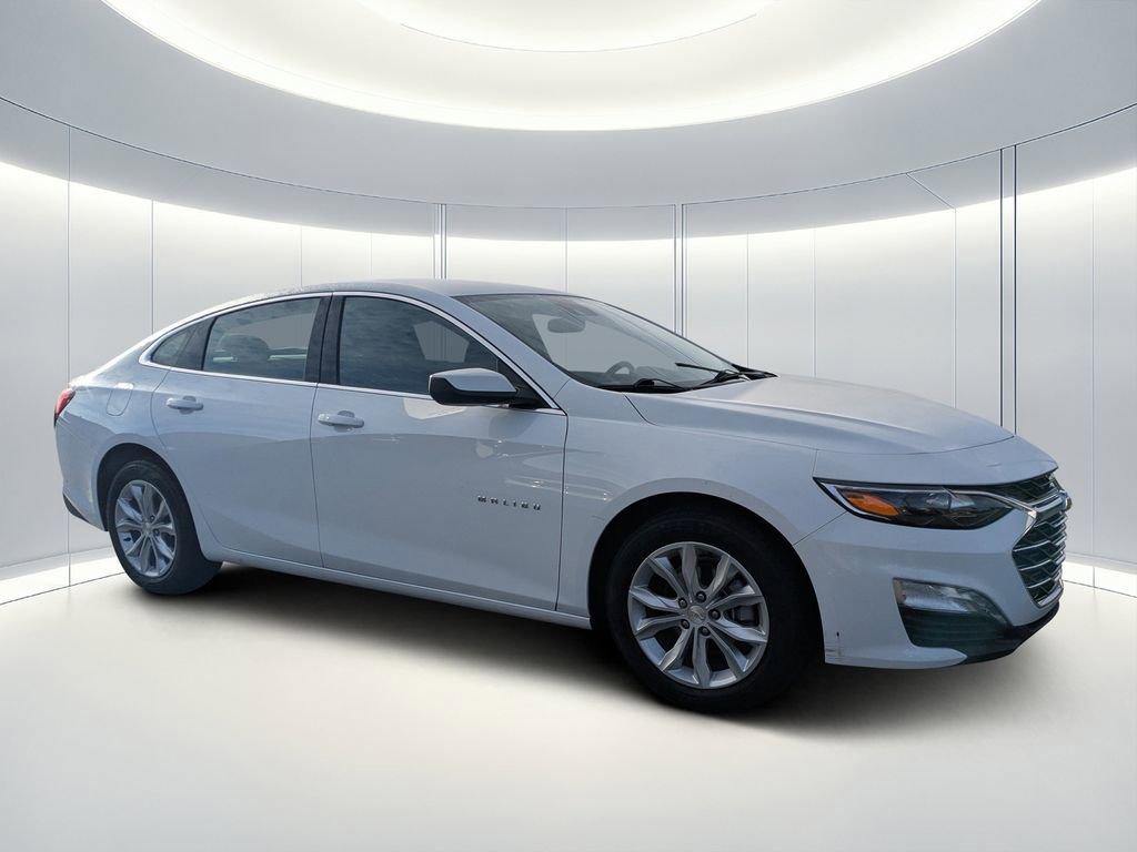 Used 2024 Chevrolet Malibu LT image 1