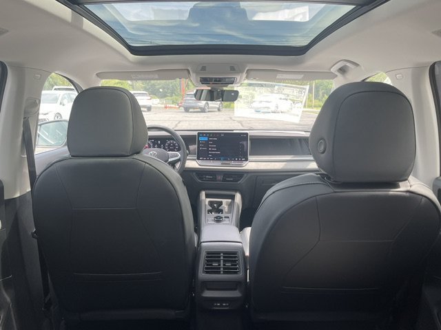 New 2026 Volkswagen Tiguan SE AWD/4WD image 8