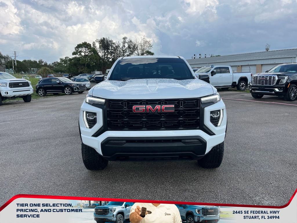 Used 2025 GMC Canyon Elevation image 3