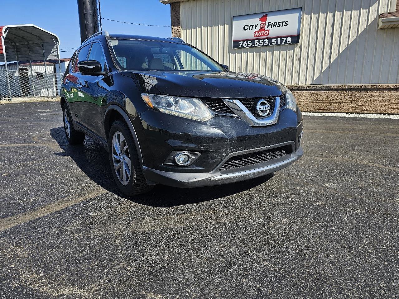 Used 2014 Nissan Rogue SL w/ SL Premium Package image 2