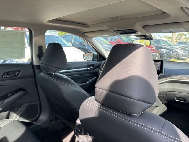 Used 2023 Nissan Altima 2.5 SL FWD image 15
