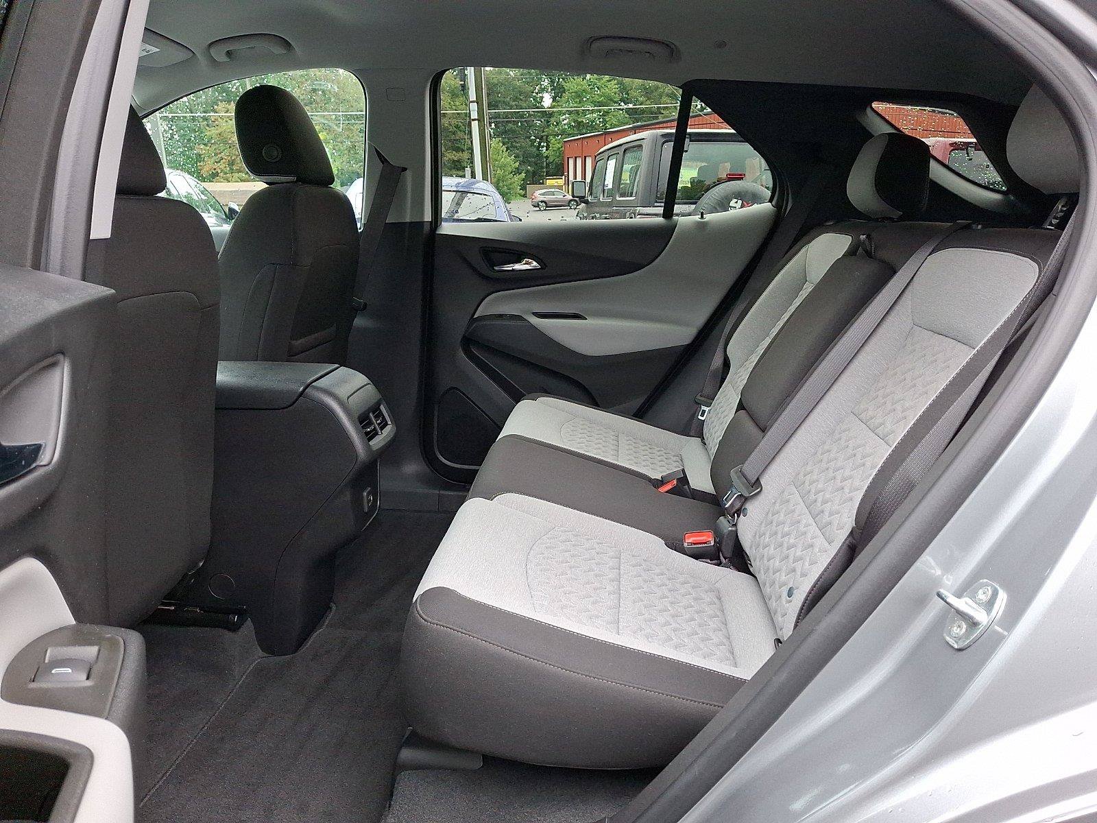 Used 2023 Chevrolet Equinox LS w/ LS Convenience Package AWD/4WD image 10