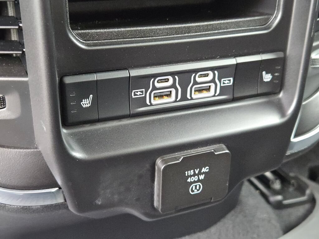 Used 2025 RAM 1500 Laramie w/ Night Edition AWD/4WD image 22