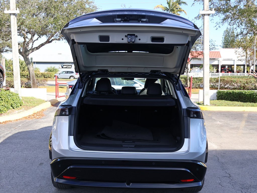 Used 2023 Nissan Ariya AWD image 20