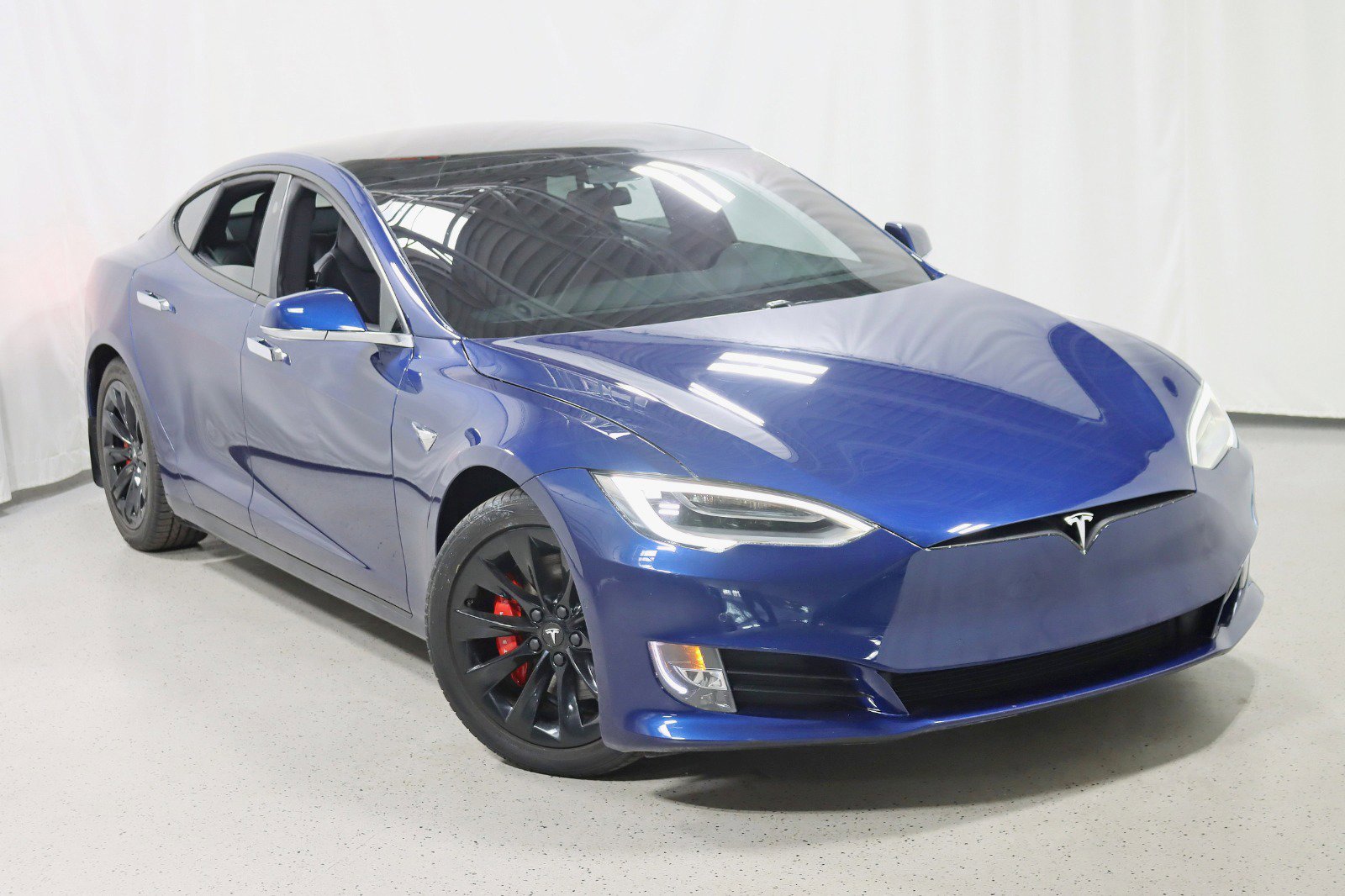 Used 2019 Tesla Model S P100D image 6