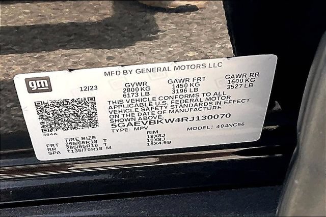 Used 2024 Buick Enclave Premium AWD/4WD image 33