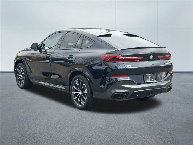 Certified 2025 BMW X6 M60i w/ Dynamic Handling Package AWD/4WD image 9