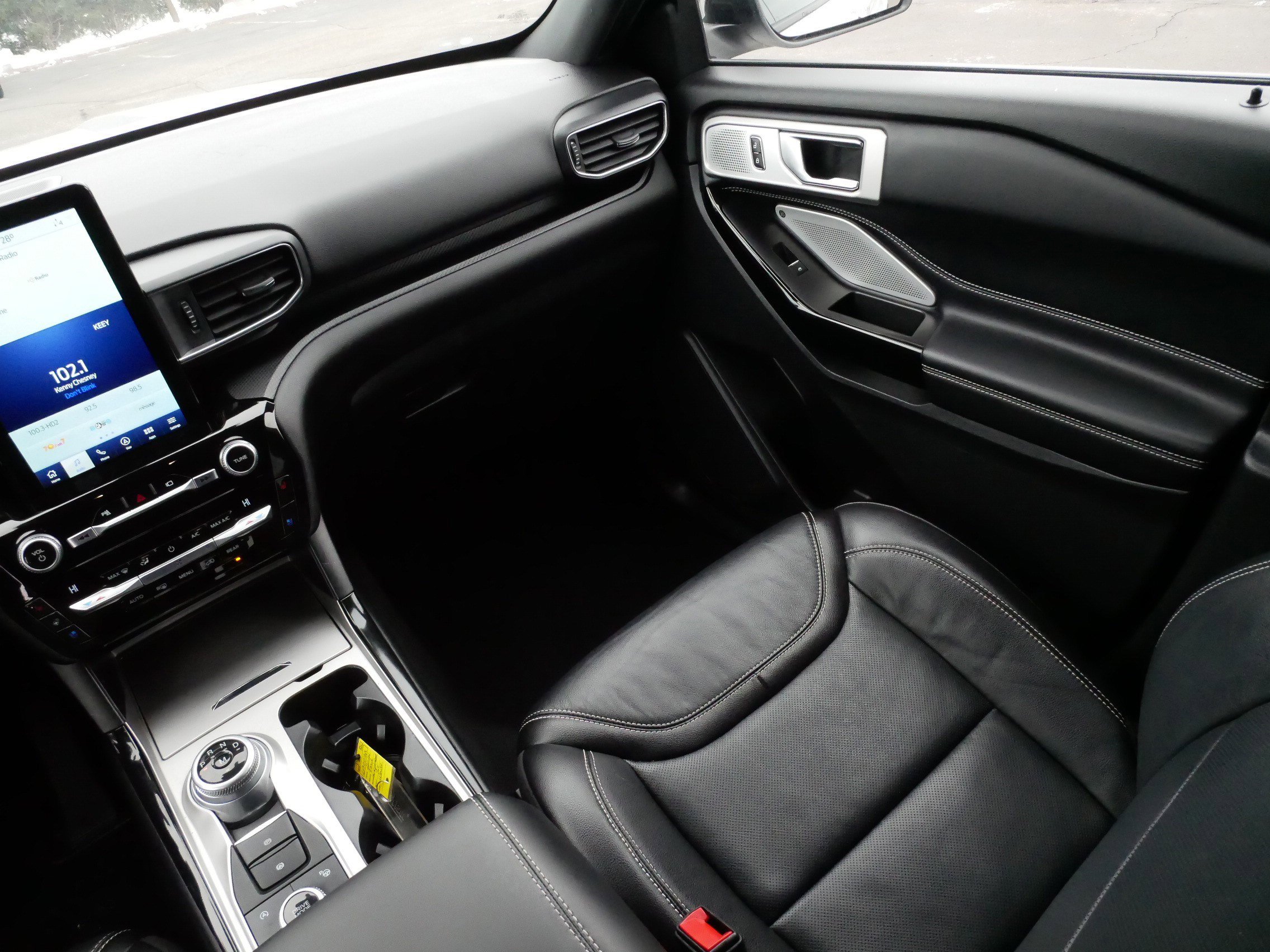 Used 2021 Ford Explorer ST w/ Equipment Group 401A image 11