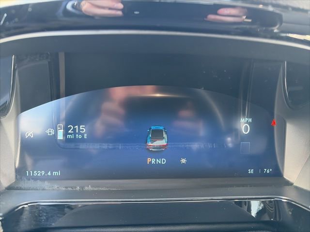 Used 2025 Lincoln Corsair FWD w/ Equipment Group 101A image 14