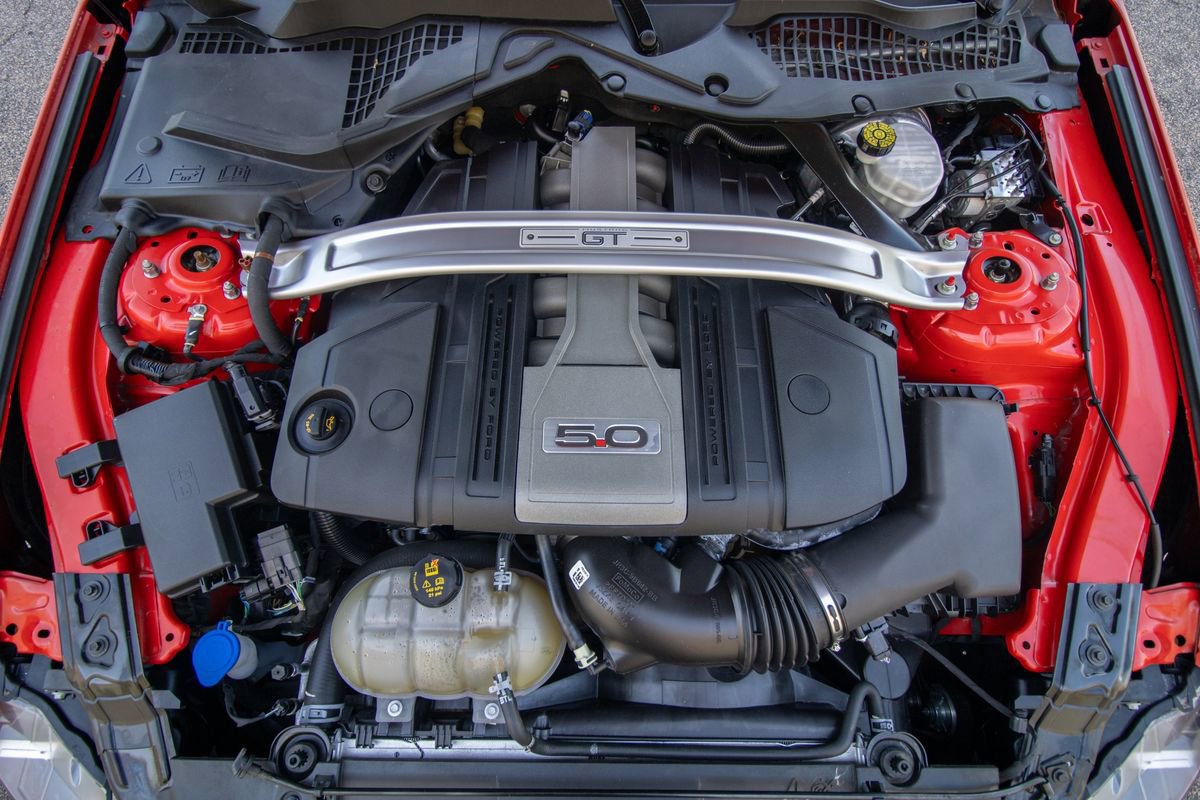 Used 2020 Ford Mustang GT Premium w/ GT Performance Package RWD image 43