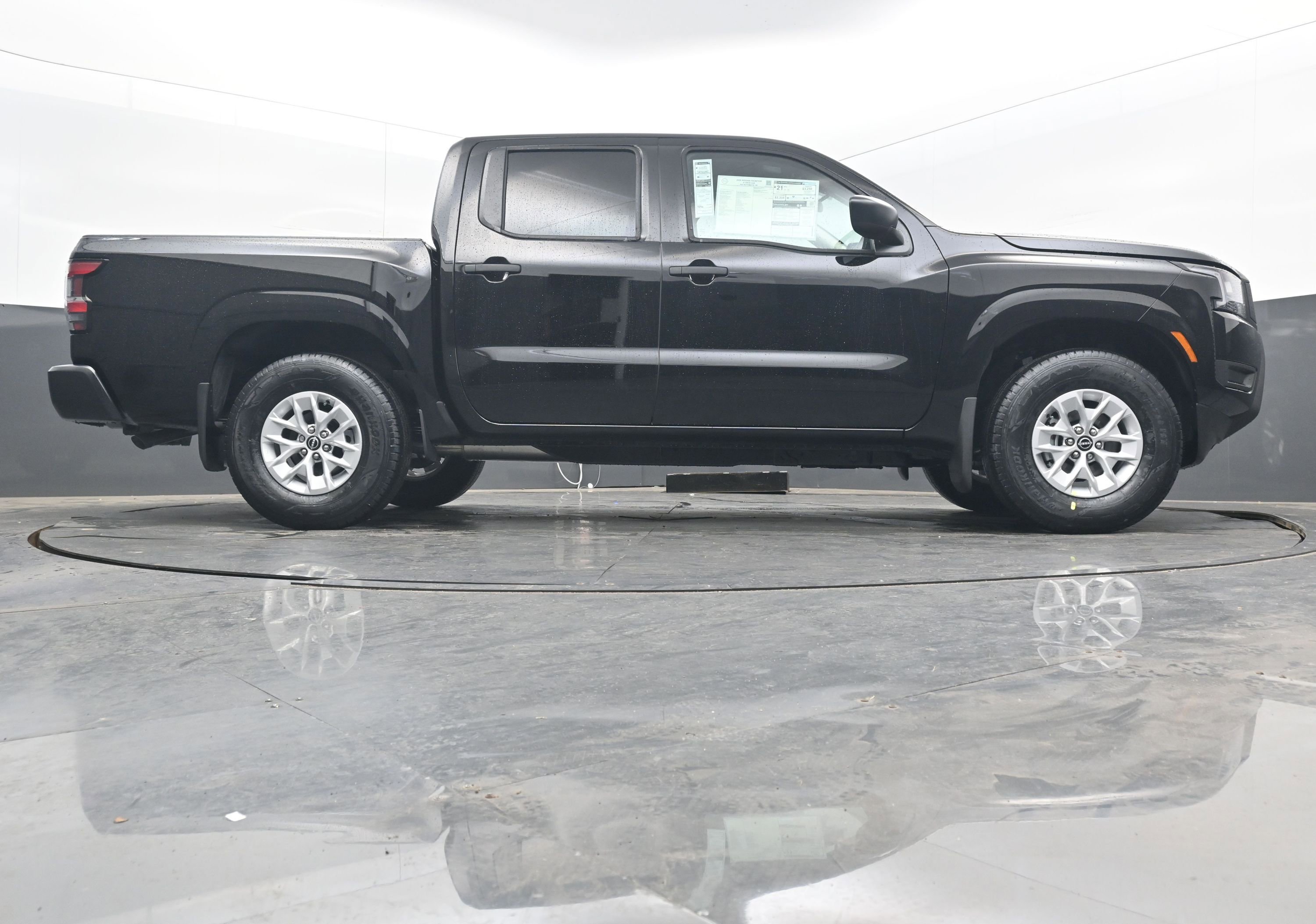 New 2026 Nissan Frontier S w/ Tow Package image 28