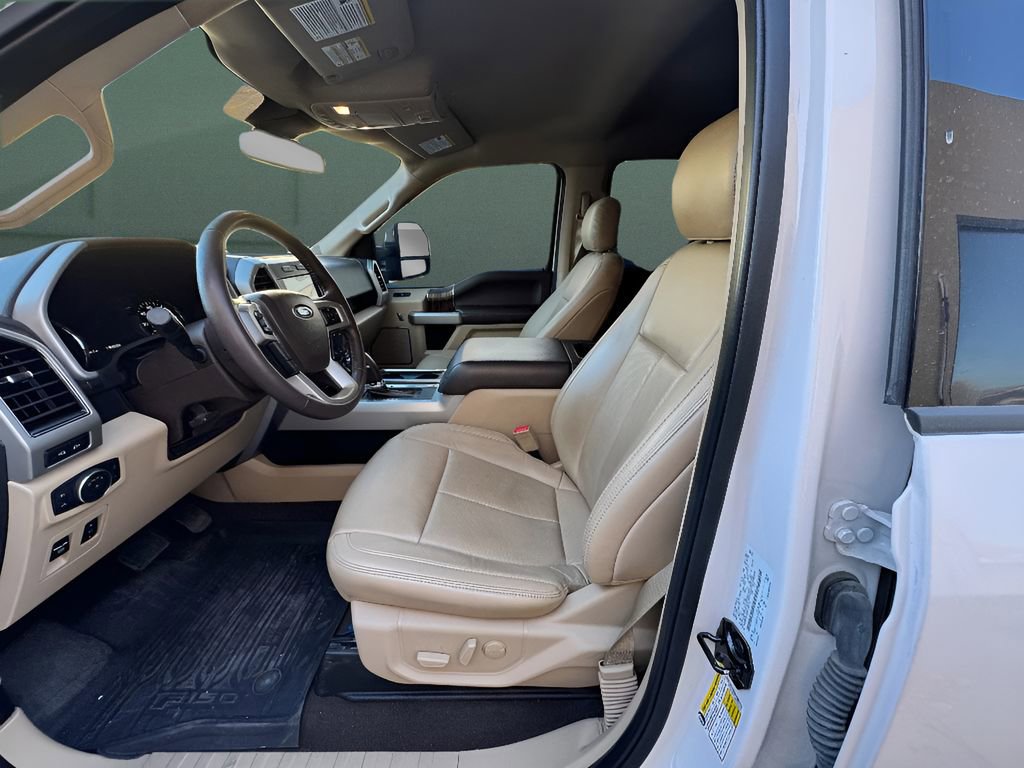 Used 2019 Ford F150 Lariat image 29