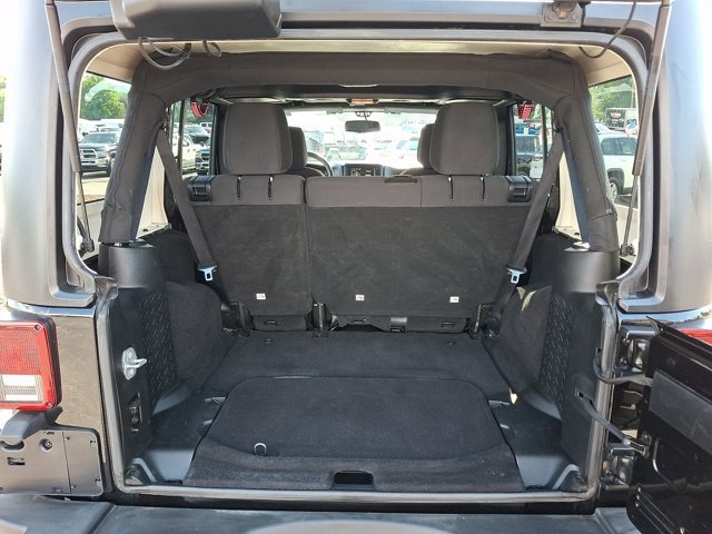 Used 2015 Jeep Wrangler Unlimited Sport w/ Quick Order Package 24S AWD/4WD image 31