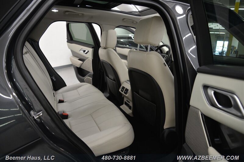 Used 2020 Land Rover Range Rover Velar S image 22