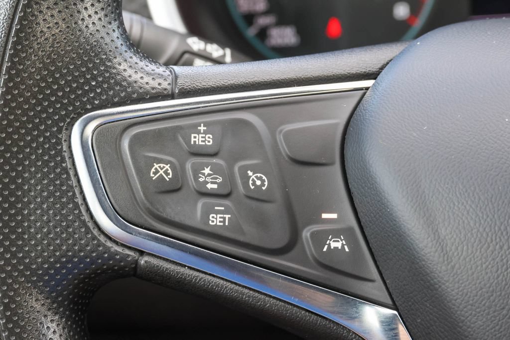 Used 2023 Chevrolet Malibu LT FWD image 24