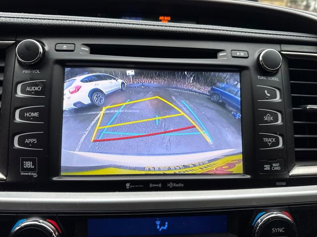 Used 2016 Toyota Highlander Limited image 27