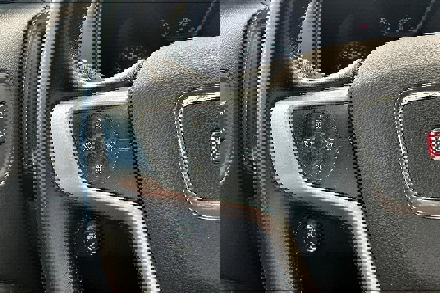 Used 2022 GMC Canyon Elevation image 22