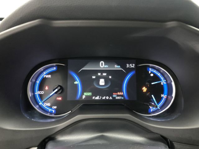 Used 2023 Toyota RAV4 LE image 17