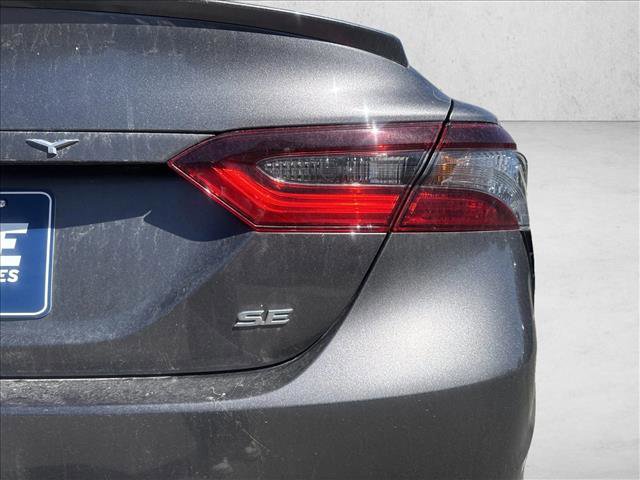Used 2024 Toyota Camry SE FWD image 5