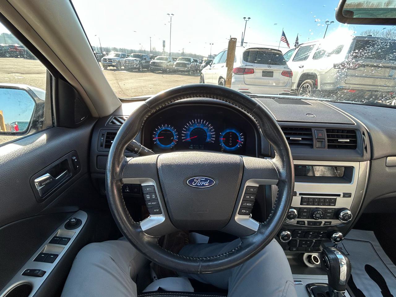 Used 2011 Ford Fusion SEL w/ Moons & Tunes Pkg image 28
