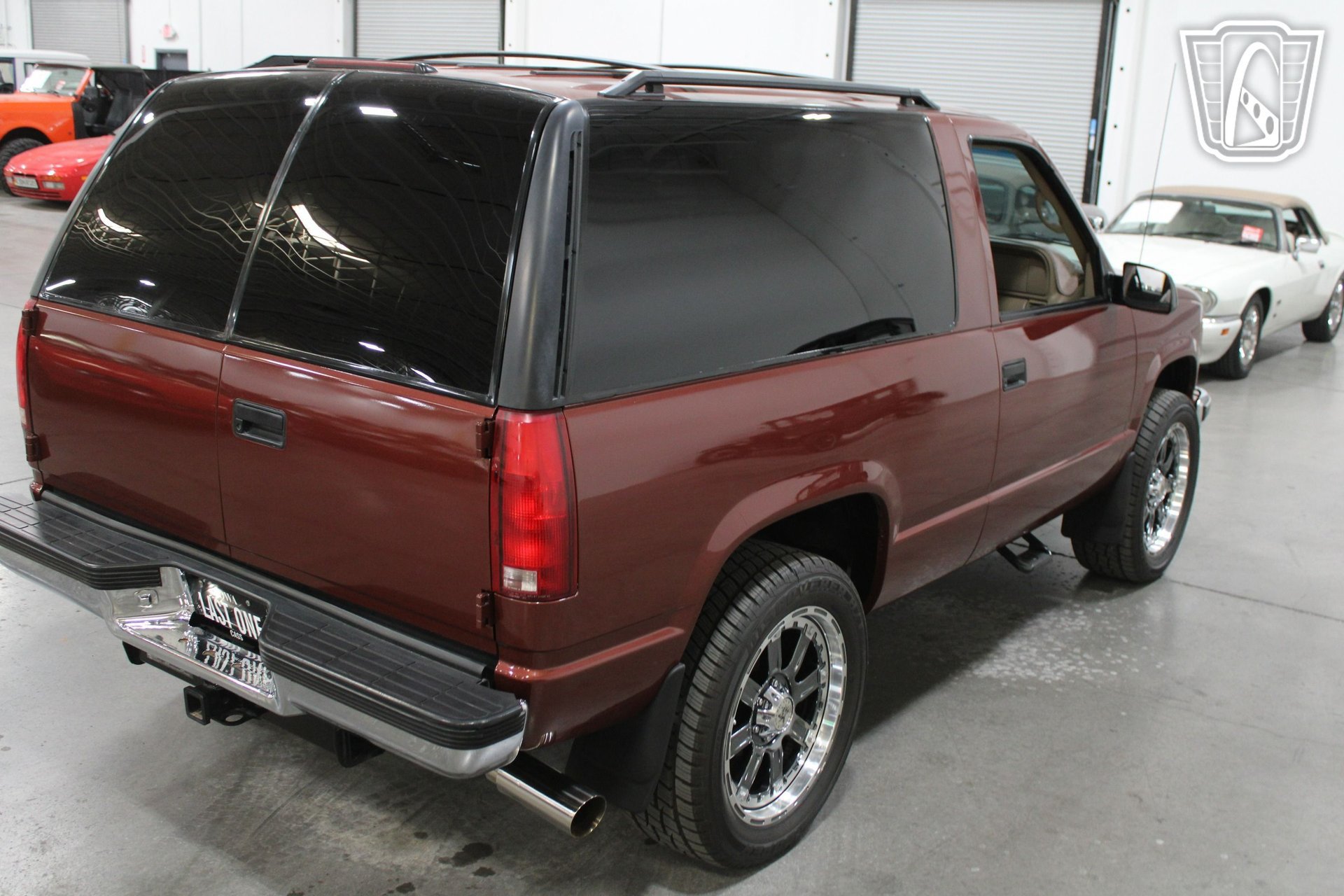Used 1998 Chevrolet Tahoe 4WD 2-Door w/ Preferred Equipment Group 2 image 12