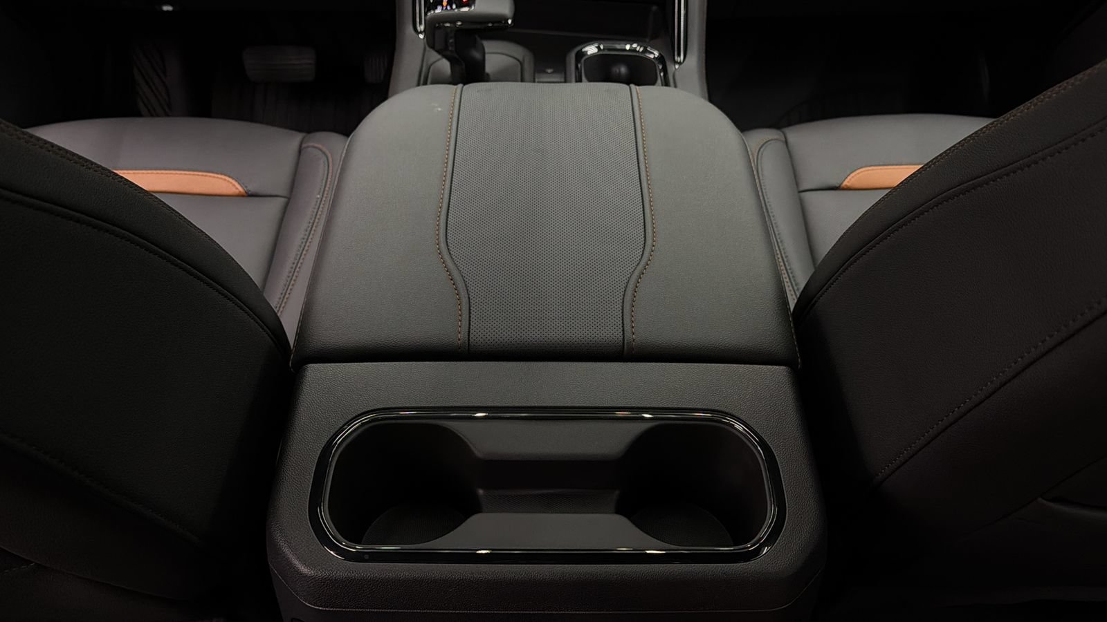 Used 2026 GMC Sierra 1500 AT4 w/ AT4 Premium Package AWD/4WD image 38