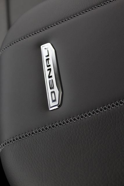 New 2026 GMC Yukon Denali w/ Advanced Technology Package AWD/4WD image 25