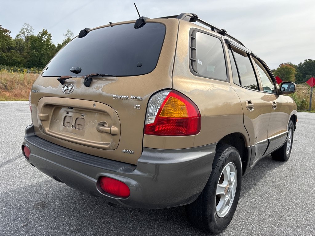 Used 2004 Hyundai Santa Fe GLS AWD/4WD image 5