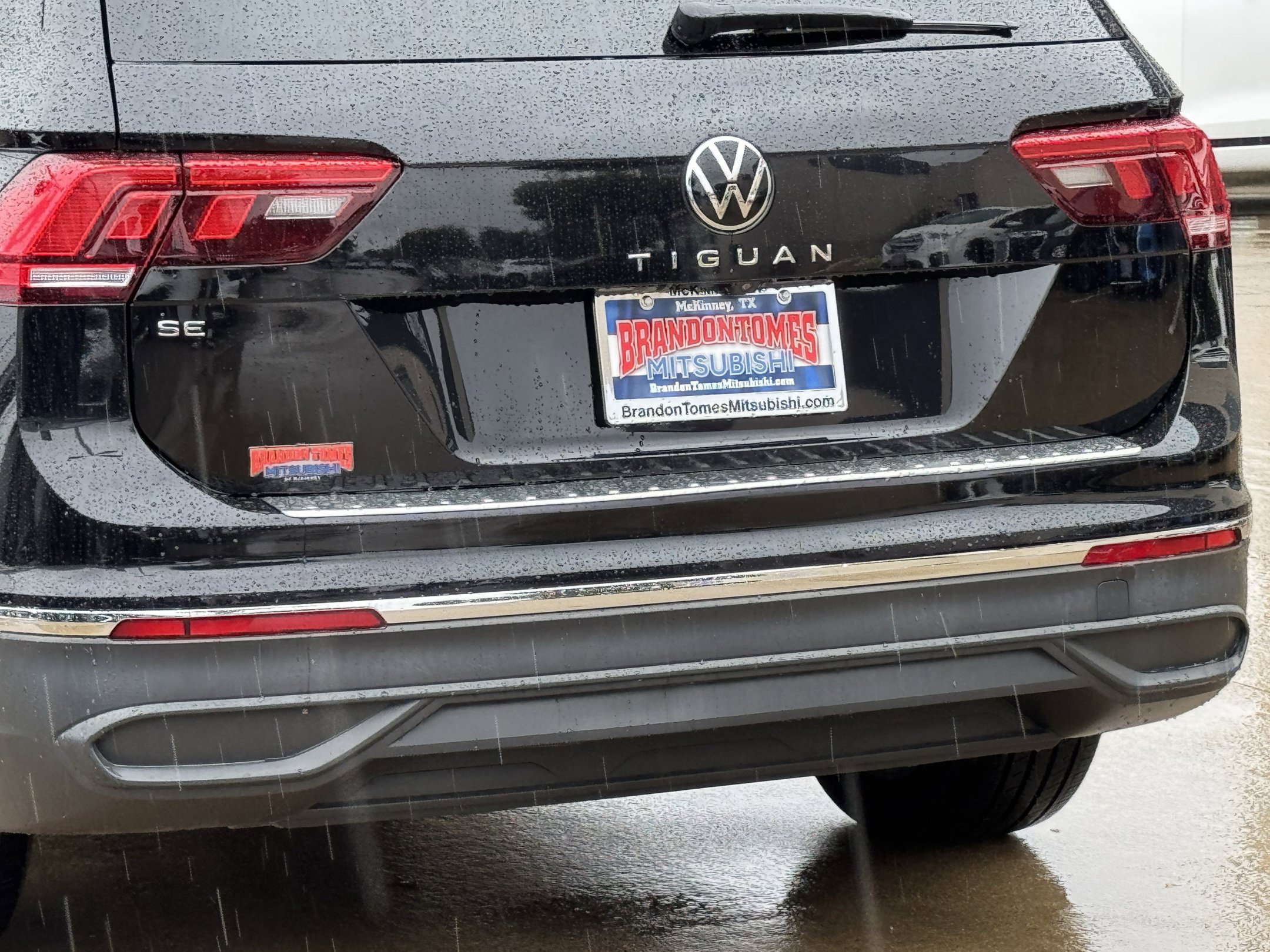 Used 2022 Volkswagen Tiguan SE FWD image 8