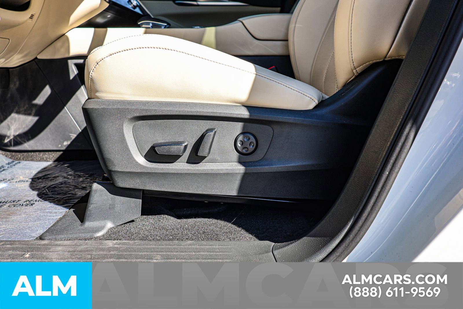 Used 2025 INFINITI QX60 Luxe w/ Cargo Package image 21