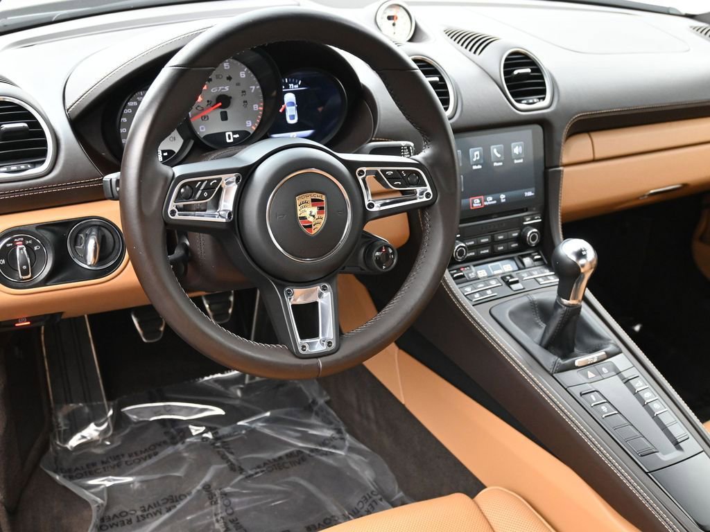 Certified 2024 Porsche 718 Cayman GTS image 4