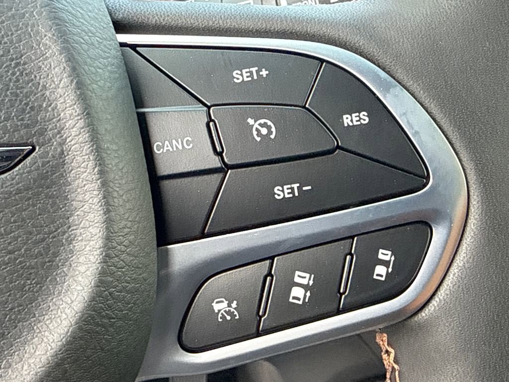 New 2026 Chrysler Pacifica Pinnacle image 27