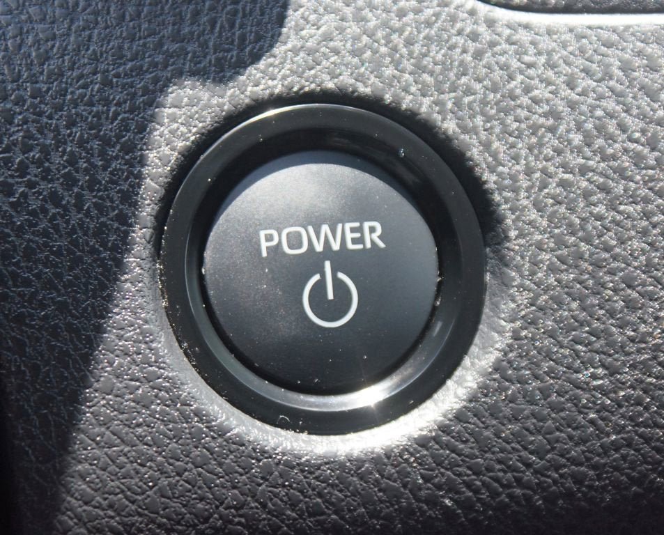Used 2025 Toyota Camry SE FWD image 10