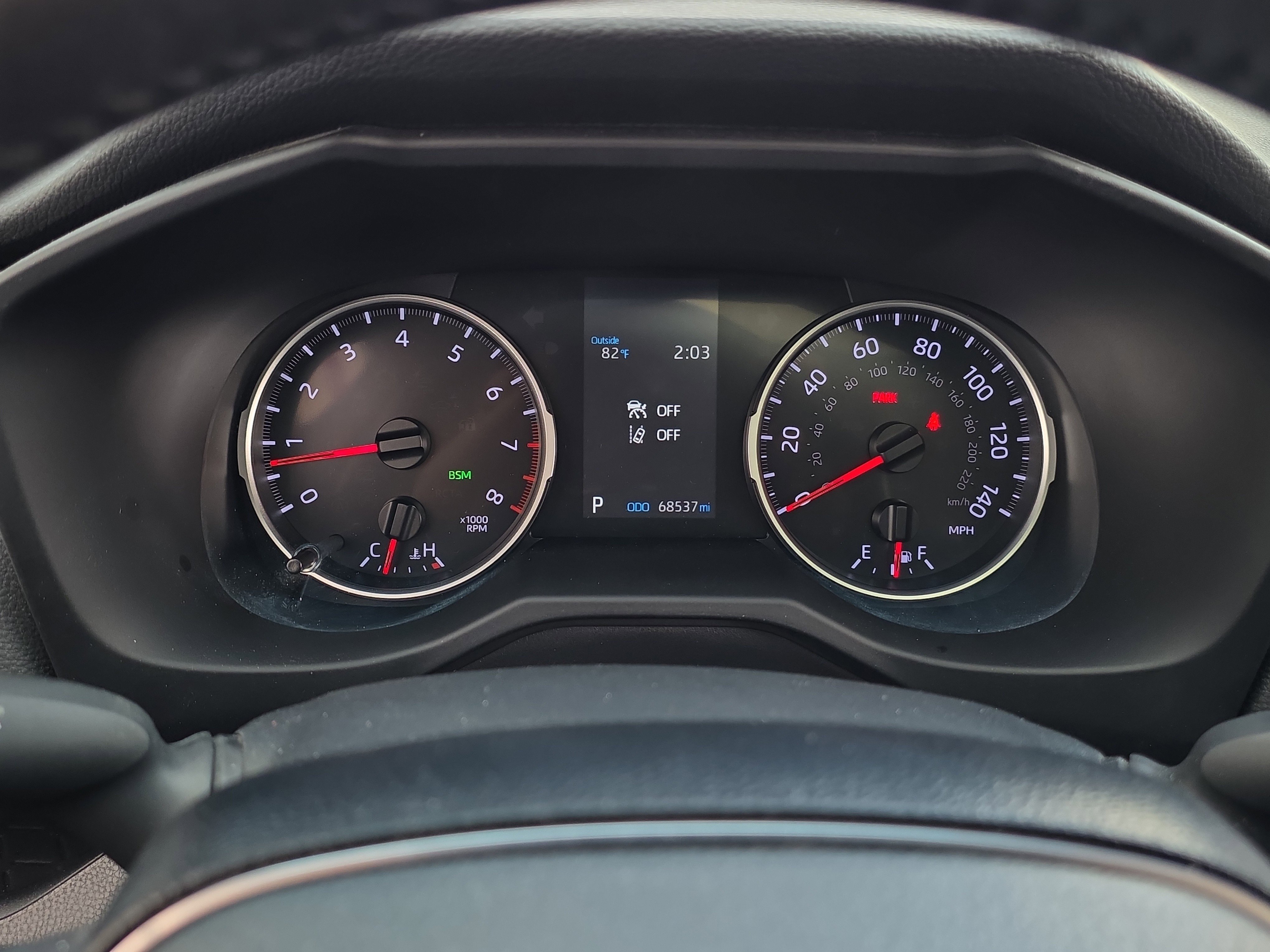 Used 2020 Toyota RAV4 XLE Premium image 19