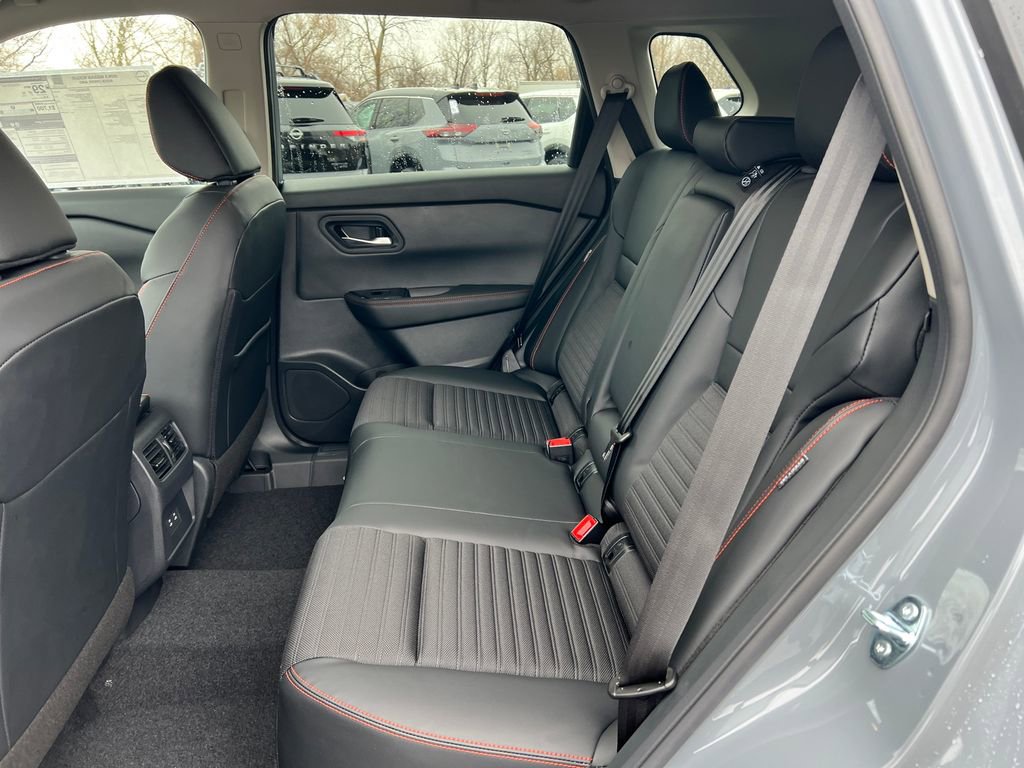 New 2026 Nissan Rogue Rock Creek image 5