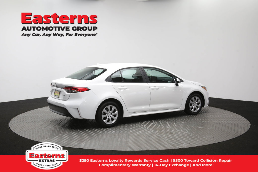 Used 2026 Toyota Corolla LE FWD image 42