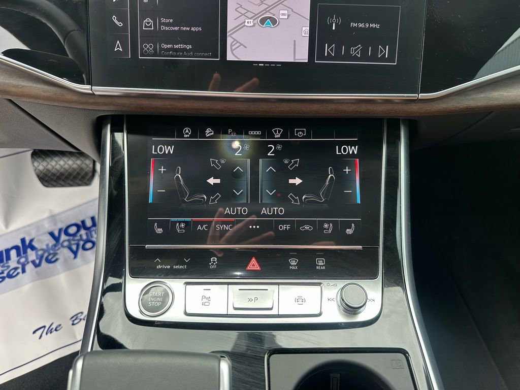 Used 2025 Audi Q8 Prestige image 20