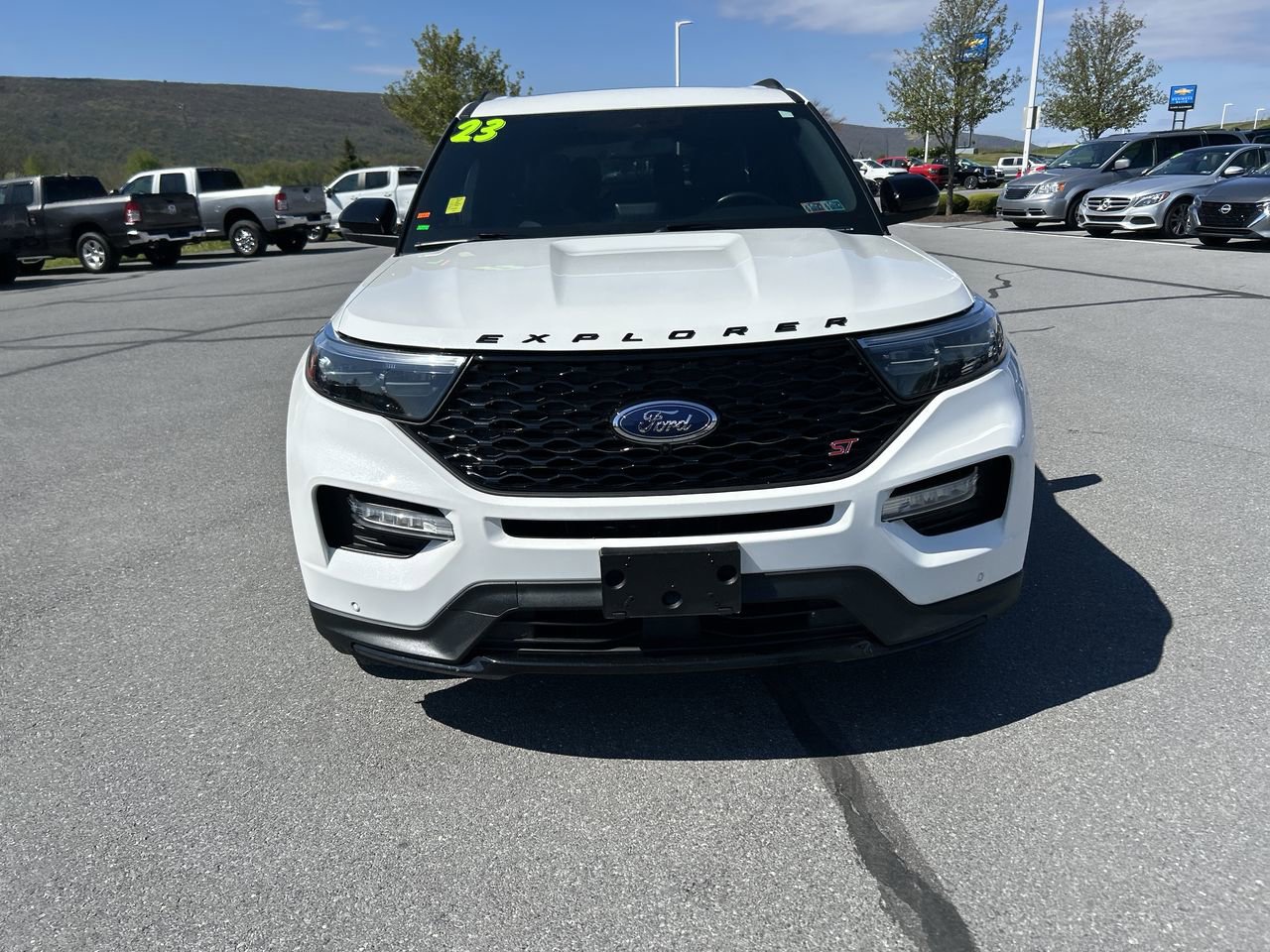 Used 2023 Ford Explorer ST w/ Equipment Group 401A AWD/4WD image 2