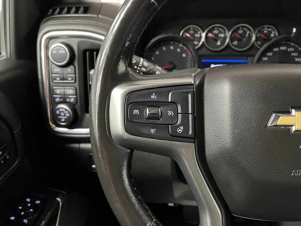 Used 2021 Chevrolet Silverado 1500 LTZ AWD/4WD image 30