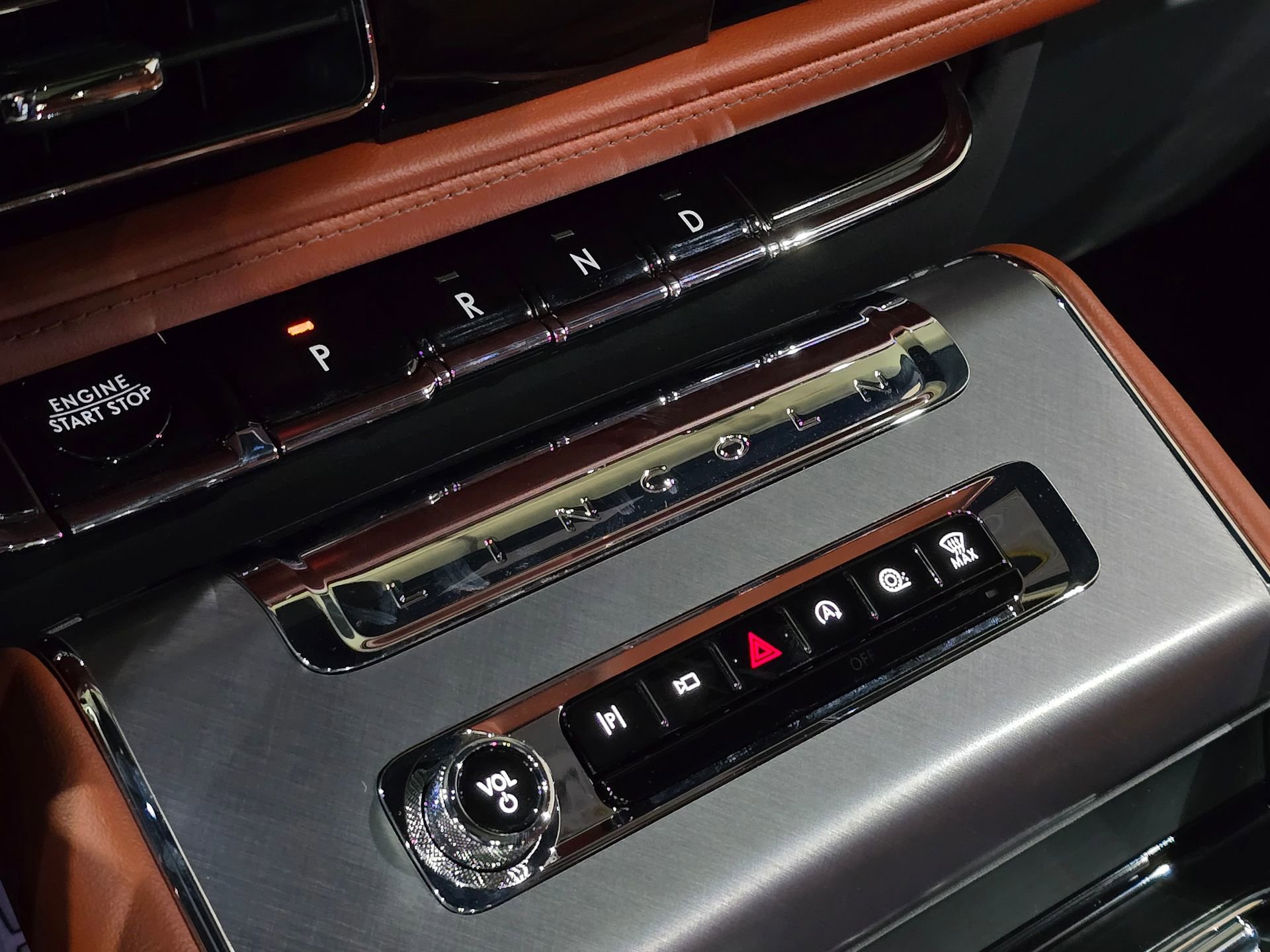 New 2025 Lincoln Aviator Reserve w/ Equipment Group 201A image 31