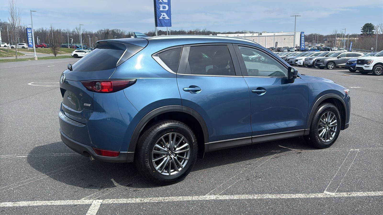 Used 2017 MAZDA CX-5 Touring AWD/4WD image 5