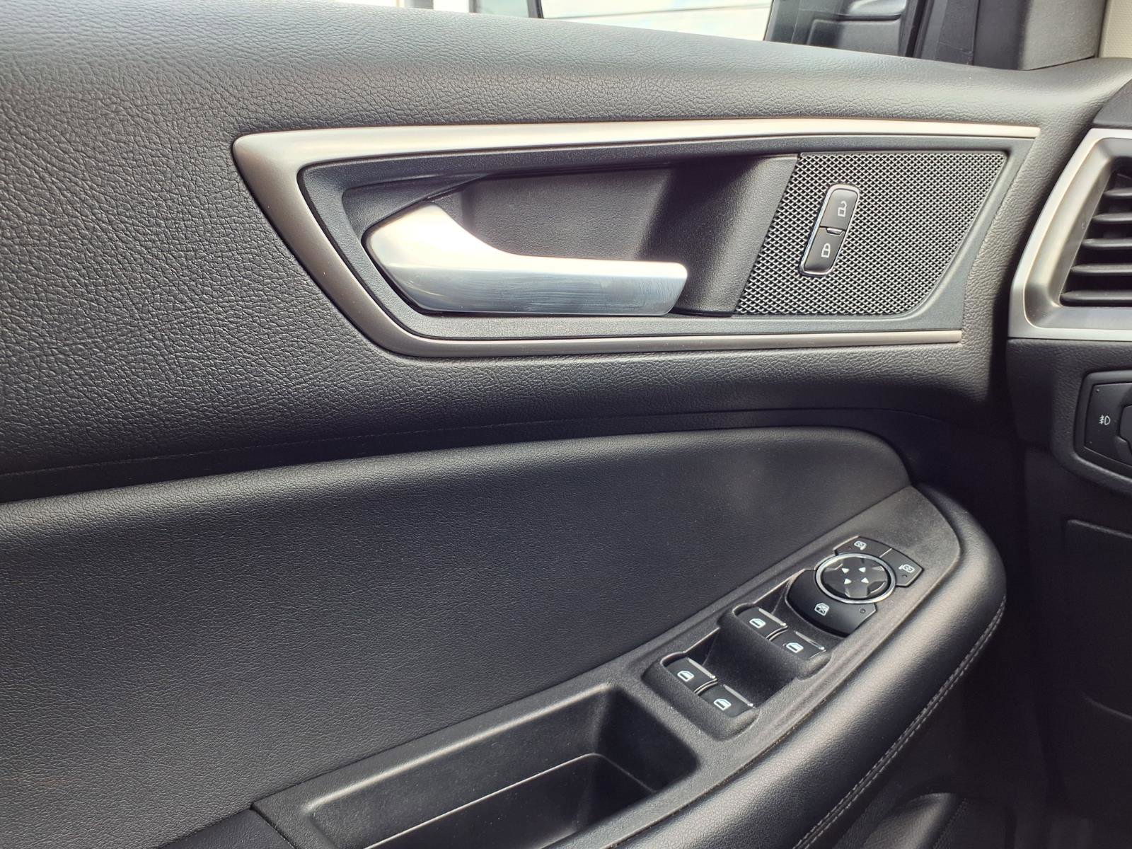 Used 2024 Ford Edge SEL w/ Convenience Package AWD/4WD image 19