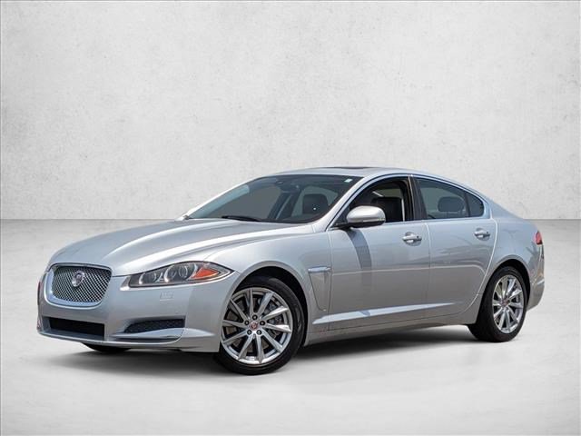 Used 2015 Jaguar XF Premium RWD image 1