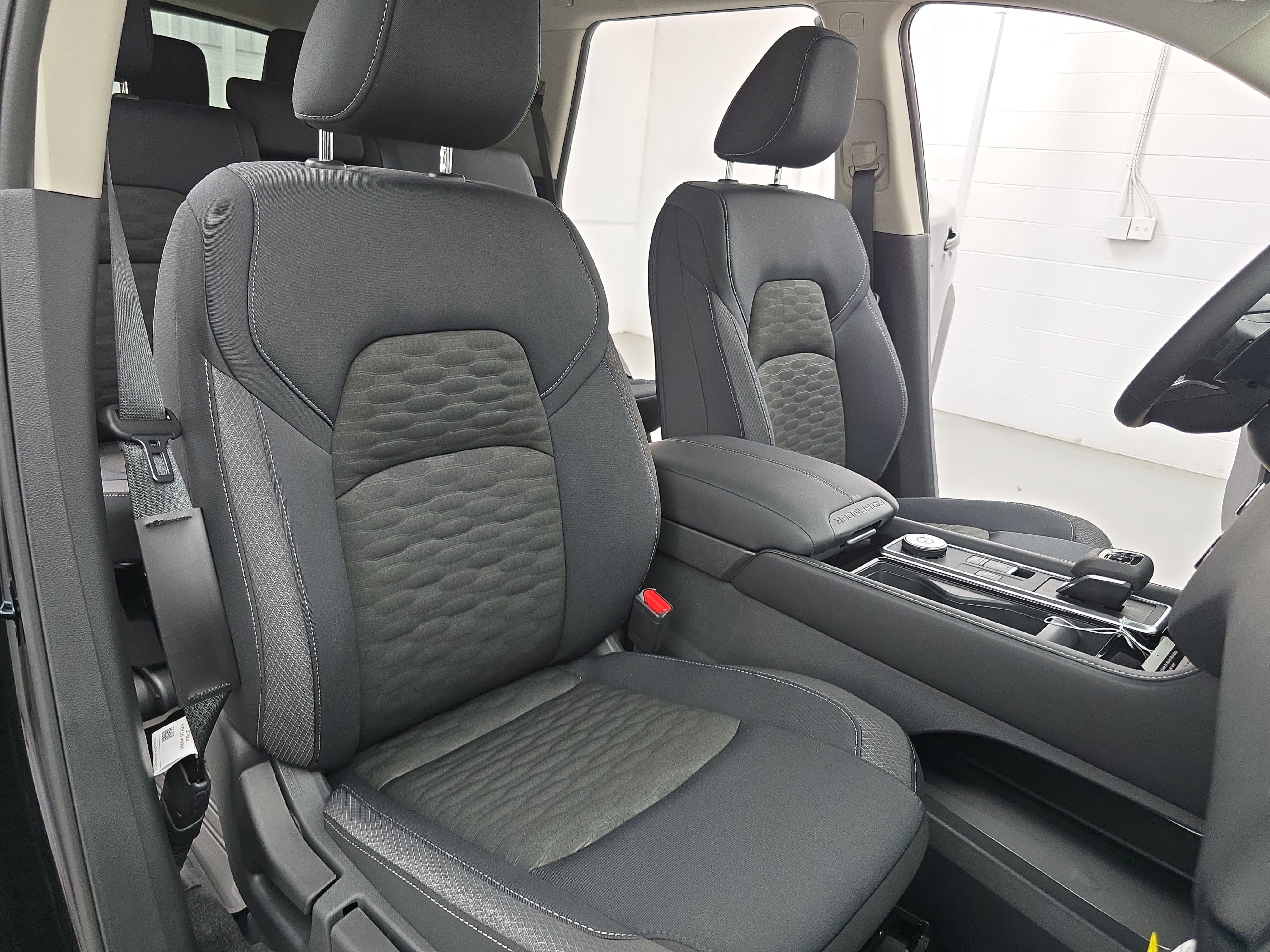 New 2026 Nissan Pathfinder SV AWD/4WD image 10
