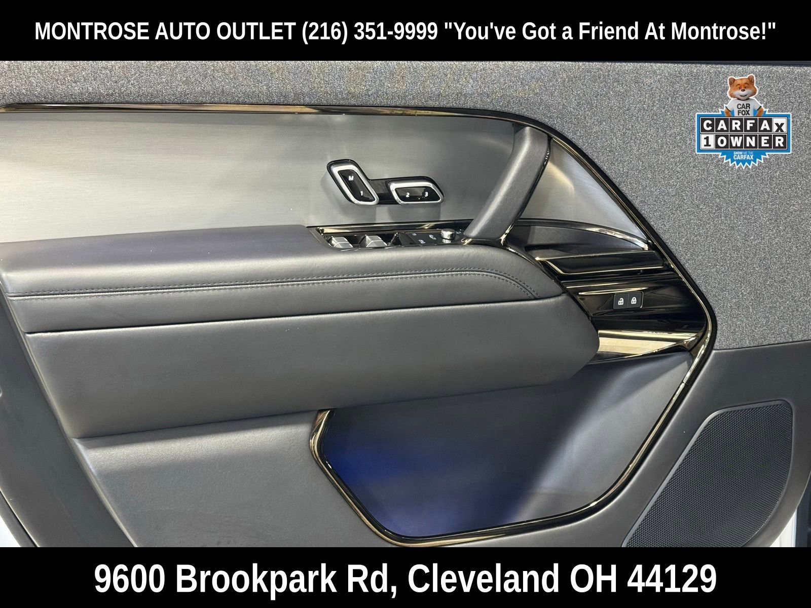 Used 2024 Land Rover Range Rover Sport Dynamic SE image 11