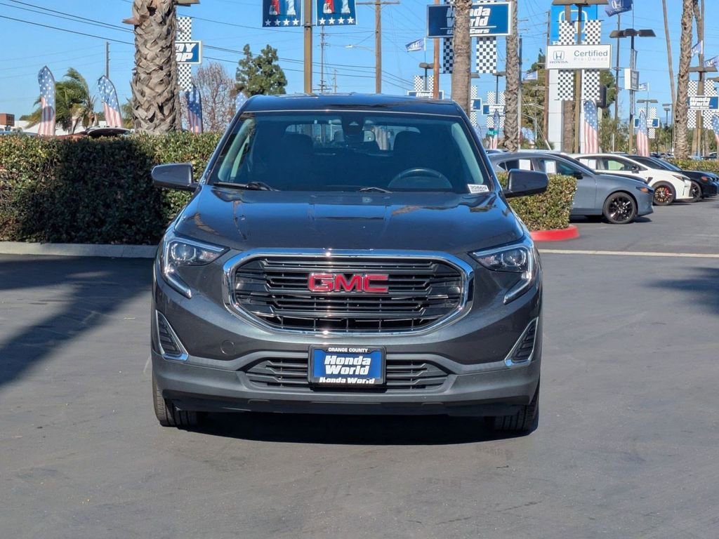 Used 2020 GMC Terrain SLE image 2